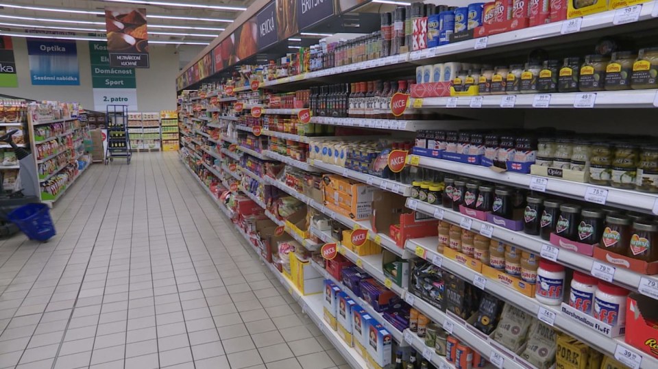 Zůstanou obchody o některých svátcích zavřené, nebo se znovu otevřou?